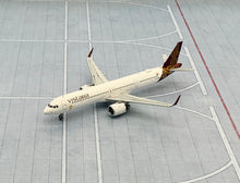 Load image into Gallery viewer, JC Wings 1/400 Vistara Airbus A321neo VT-TVB
