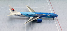 Load image into Gallery viewer, JC Wings 1/400 Malaysia Airlines Boeing 777-200ER Freedom of Space 9M-MRD
