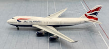 Load image into Gallery viewer, Phoenix 1/400 British Airways Boeing 747-400 G-BYGG
