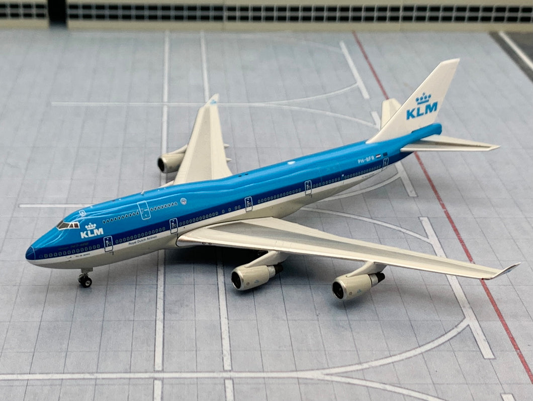 Phoenix 1/400 KLM Royal Dutch Airlines Boeing 747-400 PH-BFR