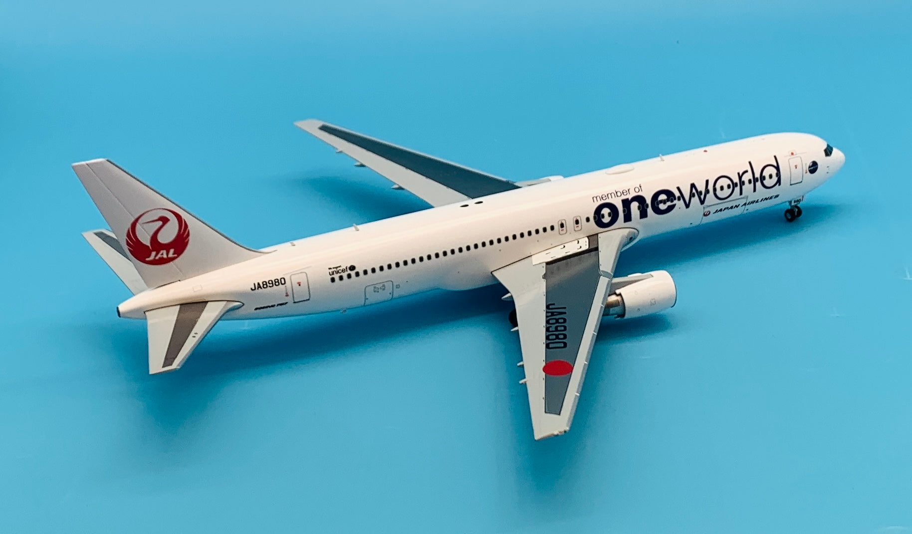 JC Wings 1/200 Japan Airlines JAL Boeing 767-300 One World JA8980