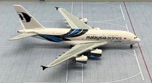 Load image into Gallery viewer, JC Wings 1/400 Malaysia Airlines Airbus A380 9M-MNF

