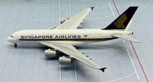 Load image into Gallery viewer, JC Wings 1/400 Singapore Airlines Airbus A380 9V-SKV
