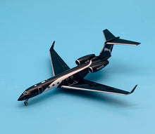 Load image into Gallery viewer, JC Wings 1/200 Talon Air Gulfstream G-V N444SC
