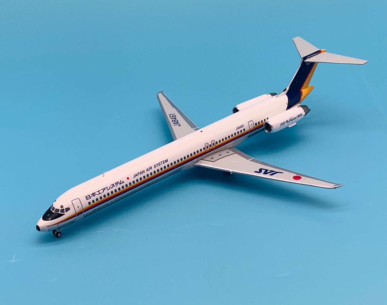 1:200 JAS 日本エアシステム MD-81 DC-9 JA8458