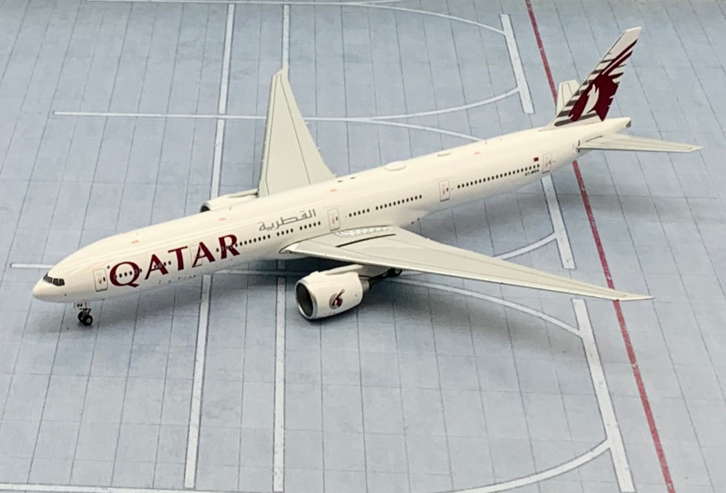 NG models 1/400 Qatar Airways Boeing 777-300ER A7-BOA 73011