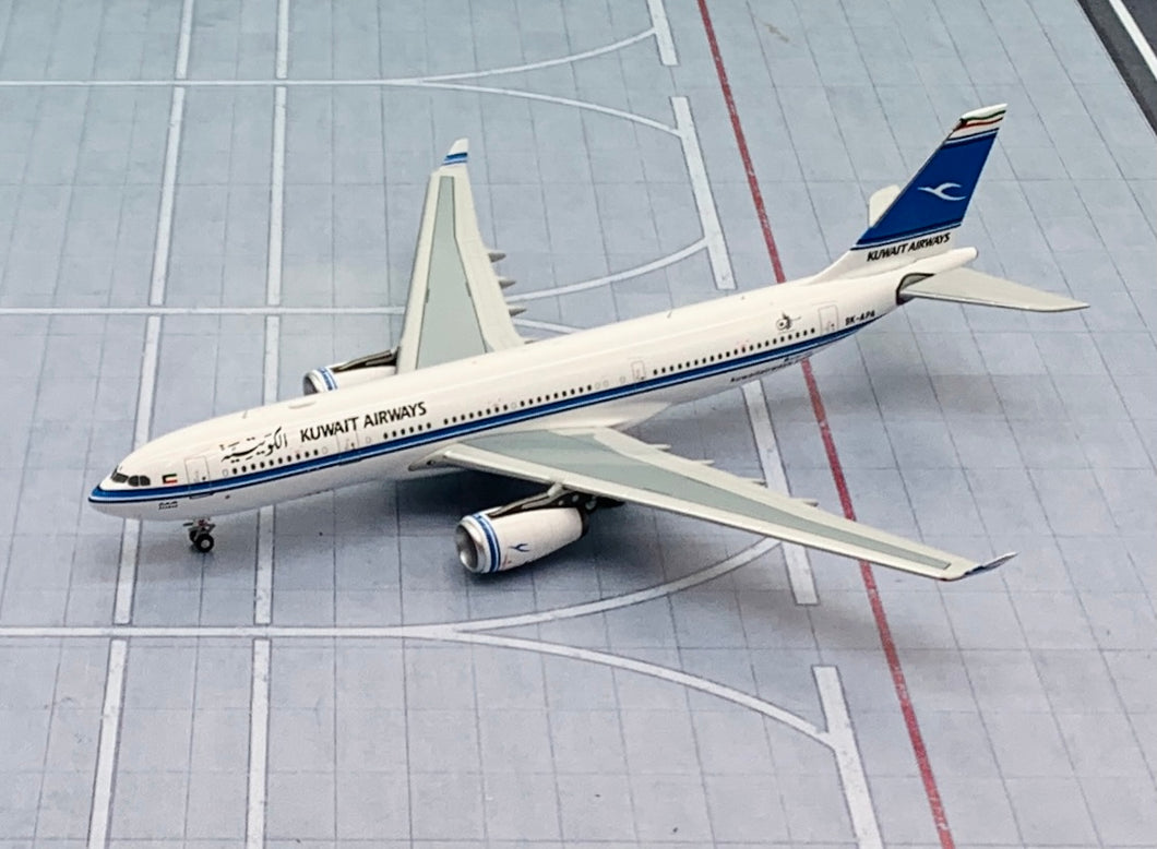 NG models 1/400 Kuwait Airways Airbus A330-200 9K-APA 61039