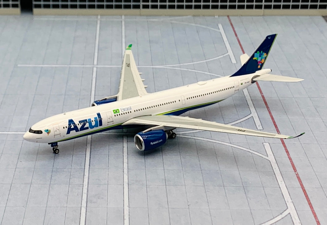 Phoenix Models 1/400 Azul Brazilian Airlines Airbus A330-900neo PR-ANZ