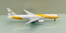 Load image into Gallery viewer, JC Wings 1/400 NokScoot Boeing 777-200ER HS-XBF
