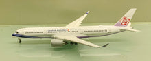 Load image into Gallery viewer, JC Wings 1/400 China Airlines Taiwan Airbus A350-900XWB B-18912 flaps down

