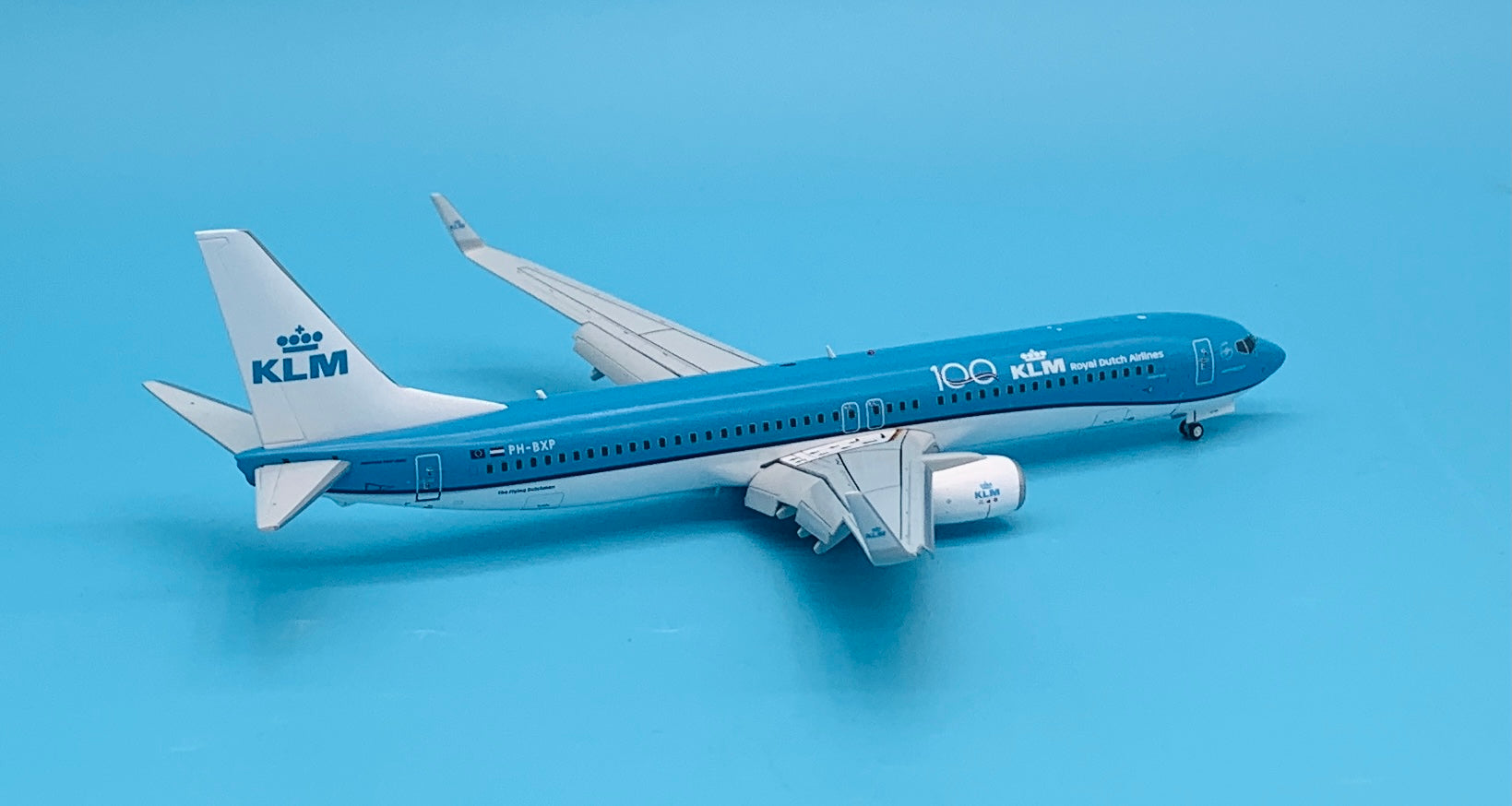 Gemini Jets 1/200 Royal Dutch Airlines KLM Boeing 737-900 PH-BXP