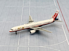 Load image into Gallery viewer, Gemini Jets 1/400 Trans World Airlines TWA Boeing 757-200 N725TW
