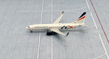 Load image into Gallery viewer, Gemini Jets 1/400 Regional Express REX Airlines Boeing 737-800 VH-RQC
