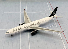 Load image into Gallery viewer, JC Wings 1/400 Air Canada Airbus A330-300 Star Alliance C-GEGI
