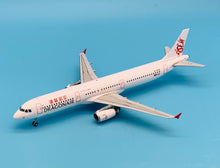 Load image into Gallery viewer, JC Wings 1/200 Dragonair Airbus A321 B-HTD
