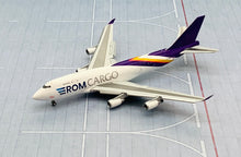 Load image into Gallery viewer, JC Wings 1/400 Aerotranscargo Moldova Boeing 747-400(BCF) ER-BBE flaps down

