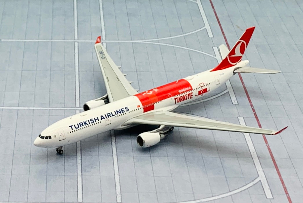 JC Wings 1/400 Turkish Airlines Airbus A330-300 Tarihi Forma TC 