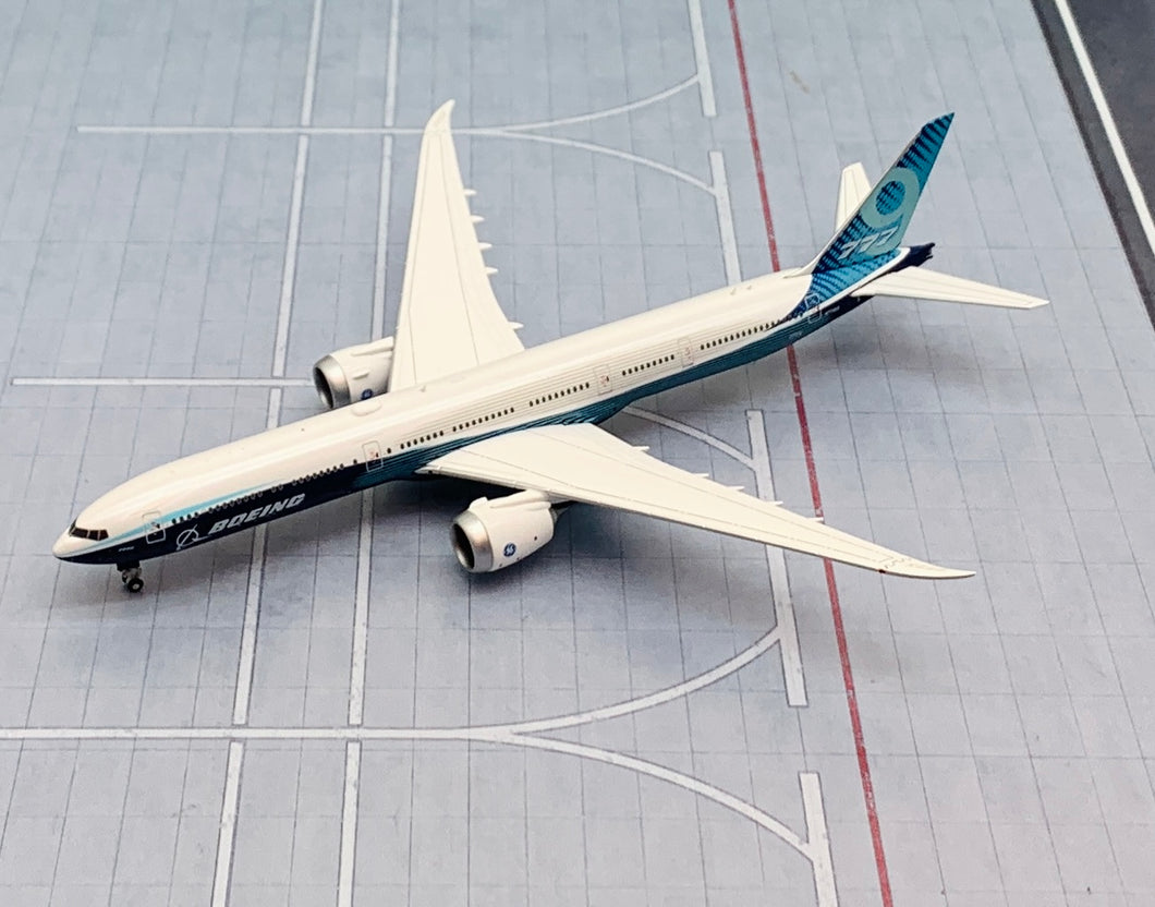 JC Wings 1/400 Boeing Company 777-9x House Color N779XX