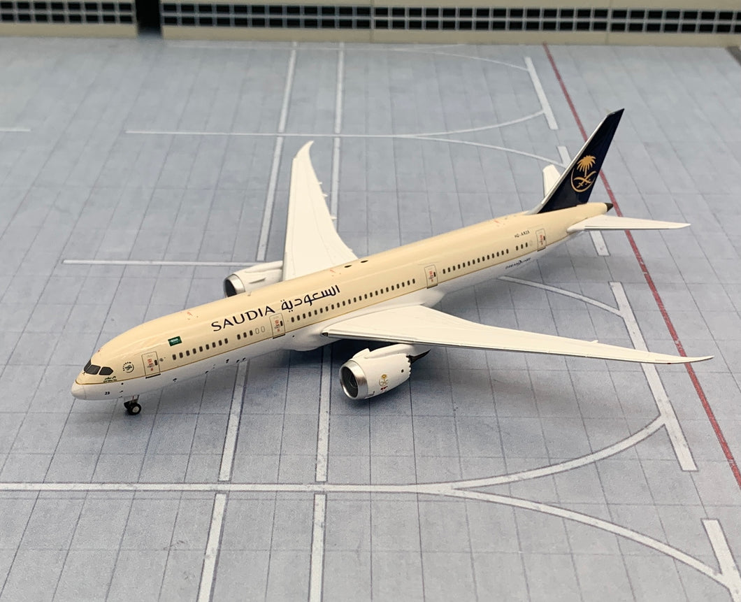 NG models 1/400 Saudi Arabian Airlines Boeing 787-9 HZ-AR23 55059
