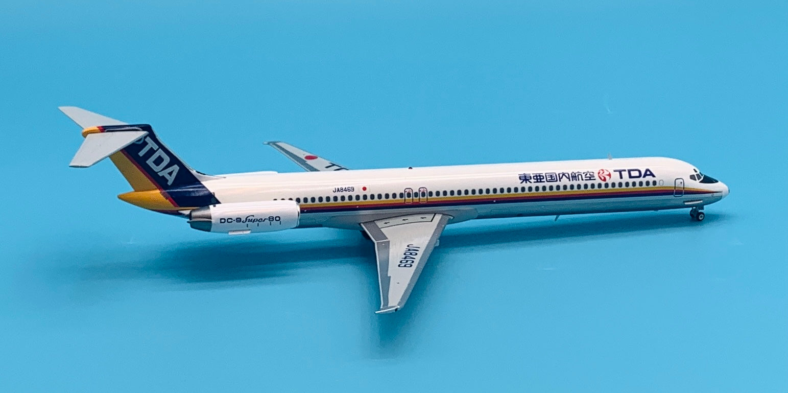 JC Wings 1/200 Toa Domestic Airlines McDonnell Douglas MD-81 
