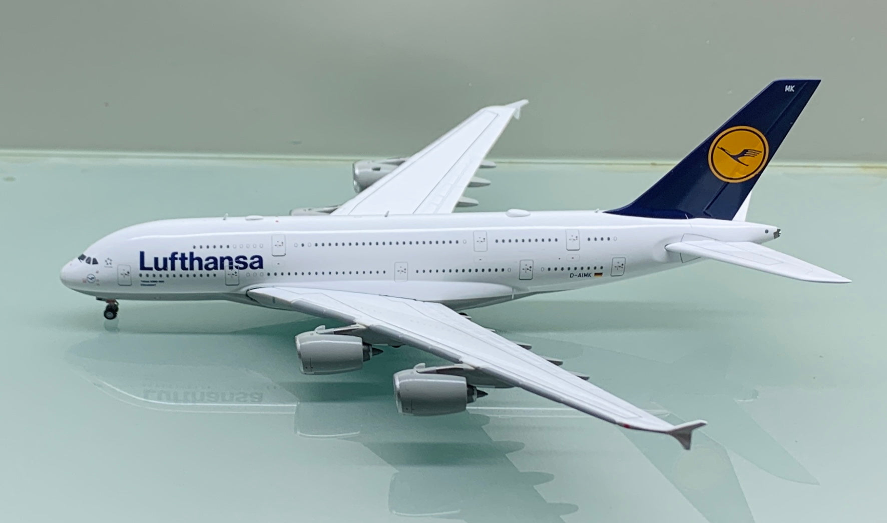 JC Wings 1/400 Lufthansa Airbus A380 D-AIMK – First Class Collectables