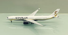 Load image into Gallery viewer, JC Wings 1/400 Starlux Airlines Airbus A330-900NEO B-58301
