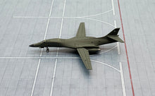 Load image into Gallery viewer, Gemini Jets 1/400 United States Air Force USAF B-1B Lancer 85-0069 Ellsworth
