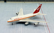Load image into Gallery viewer, NG models 1/400 Qantas Airways Boeing 747SP VH-EAA City of Gold Coast 07009

