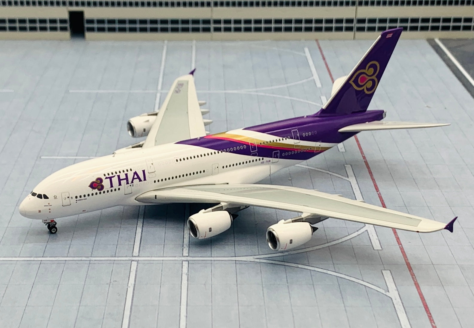 内祝い】 Airbus A380 Thai 400 Airbus エアバス A380 模型