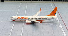 Load image into Gallery viewer, JC Wings 1/400 Jeju air Boeing 737-800 HL8318
