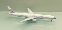 Load image into Gallery viewer, JC Wings 1/400 China Airlines Taiwan Boeing 777-300ER B-18003
