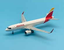 Load image into Gallery viewer, JC Wings 1/200 Iberia Airbus A320NEO EC-MXY
