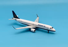 Load image into Gallery viewer, JC Wings 1/200 Embraer 190-100 IGW House Color PP-XMI LH2222
