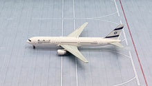 Load image into Gallery viewer, JC Wings 1/400 El Al Israel Boeing 767-300ER 4X-EAL
