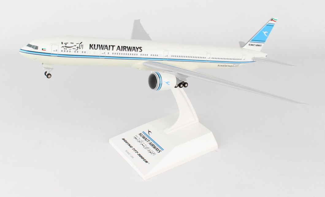 Skymarks 1/200 Kuwait Airways Boeing 777-300ER Snap-fit model