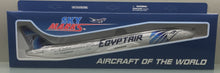 Load image into Gallery viewer, Skymarks 1/200 Egyptair Boeing 777-300ER SU-GDL Snap-fit model
