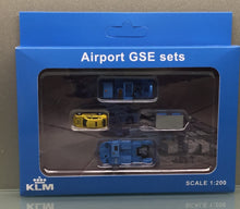 Load image into Gallery viewer, JC Wings 1/200 KLM GSE airport ground vehicle set xx2022
