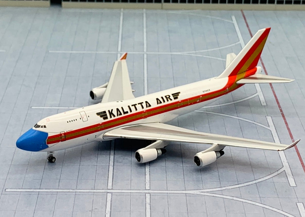 Phoenix 1/400 Kalitta Air Boeing 747-400 N744CK Mask