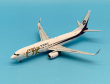 Load image into Gallery viewer, JC Wings 1/200 OK Air Boeing 737-800 B-5367
