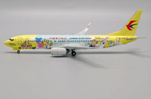 Load image into Gallery viewer, JC Wings 1/200 China Eastern Boeing 737-800 B-1316 Disney&#39;s Duffy

