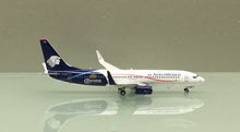 Load image into Gallery viewer, Phoenix 1/400 Aeromexico Boeing 737-800 EI-DRC
