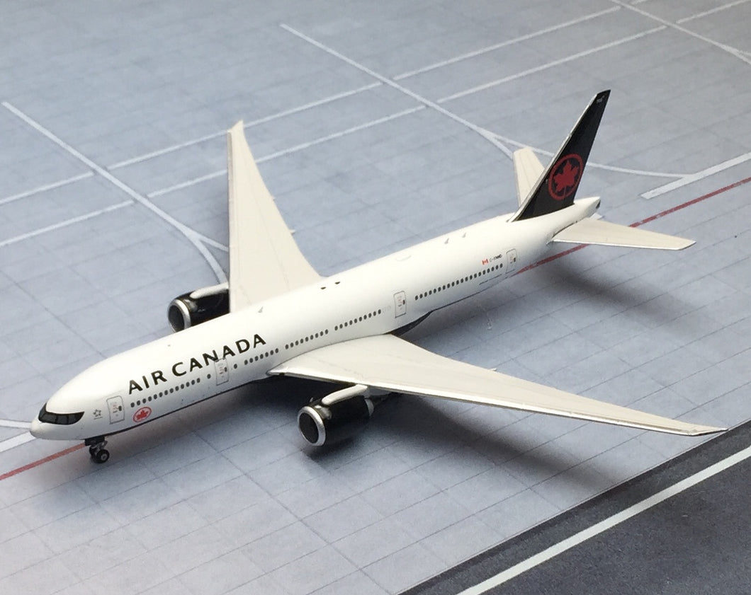 Phoenix 1/400 Air Canada Boeing 777-200LR C-FNND