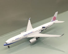 Load image into Gallery viewer, Phoenix 1/400 China Airlines Airbus A350-900 Taiwan Blue Magpipe B-18908
