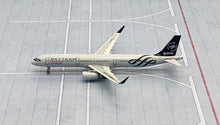 Load image into Gallery viewer, Phoenix 1/400 China Eastern Airbus A321 Skyteam B-1837
