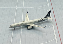 Load image into Gallery viewer, Phoenix 1/400 China Eastern Airbus A321 Skyteam B-1837
