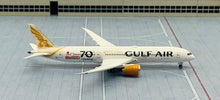 Load image into Gallery viewer, Phoenix 1/400 Gulf Air Boeing 787-9 A9C-FF 70th Anniversary metal model

