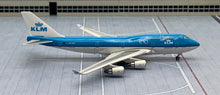 Load image into Gallery viewer, Phoenix 1/400 KLM Royal Dutch Airlines Boeing 747-400 PH-BFI 100 years
