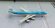 Load image into Gallery viewer, Phoenix 1/400 KLM Royal Dutch Airlines Boeing 747-400 PH-BFK Biofuel
