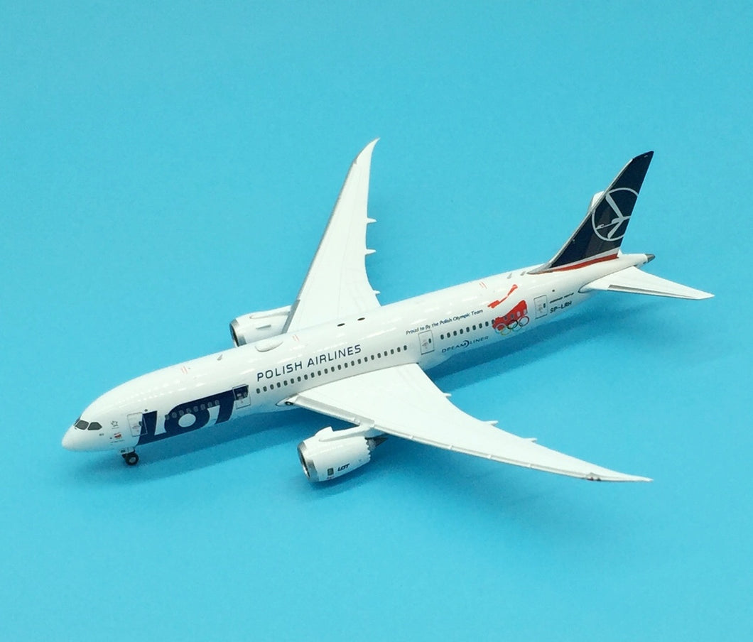 Phoenix 1/400 LOT Polish Airlines Boeing 787-8 SP-LRH Olympic metal model