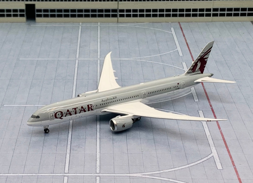 Phoenix 1/400 Qatar Airways Boeing 787-9 A7-BHB